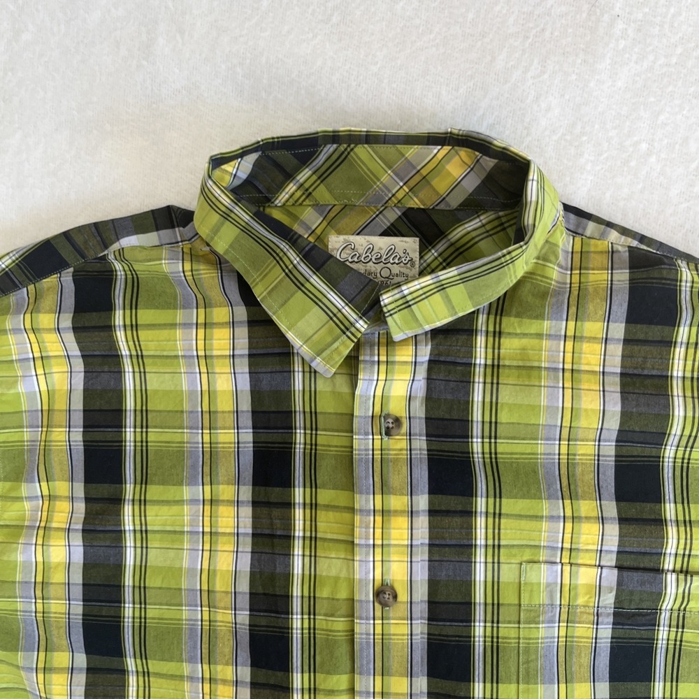 Cabela's Men's Plaid Short Sleeve Shirt Size XL Green Outdoor, Classic, Casual